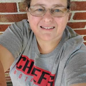 Meet your Posher, Laura a